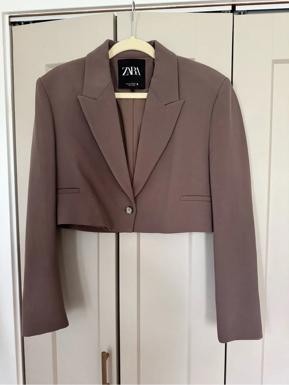 ZARA Cropped Blazer in Taupe Brown